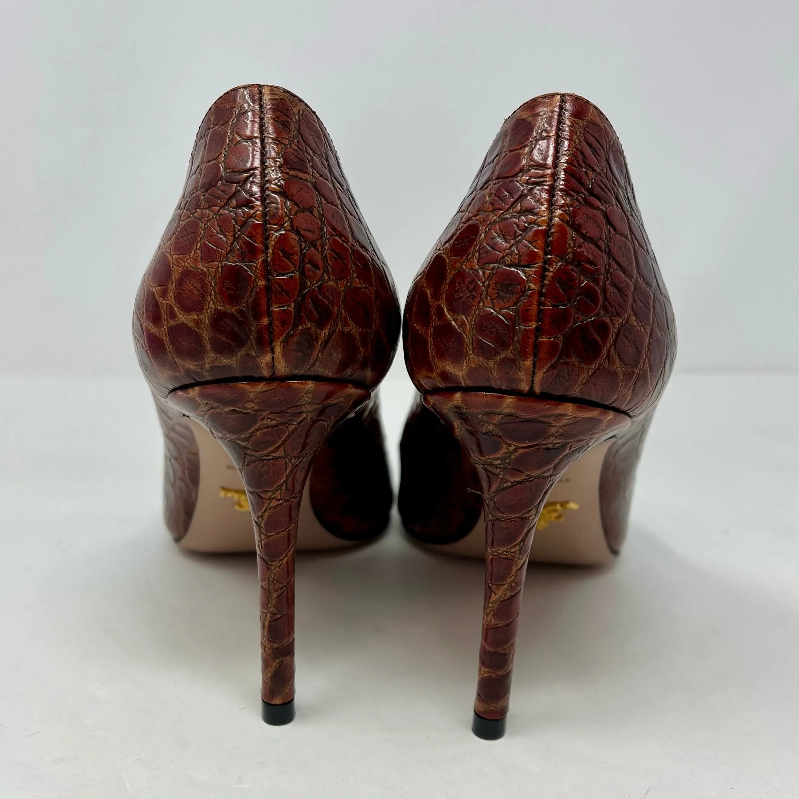 Prada Pumps