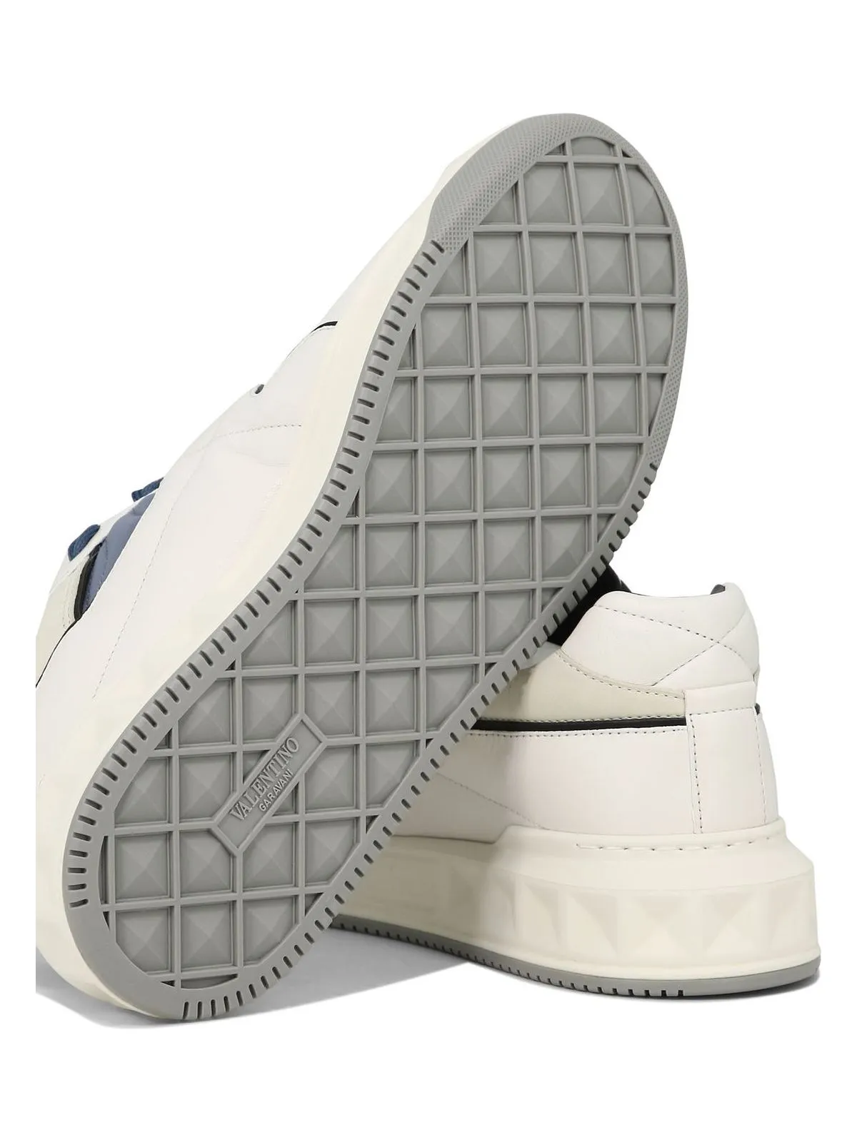 "ONE STUD" SNEAKERS