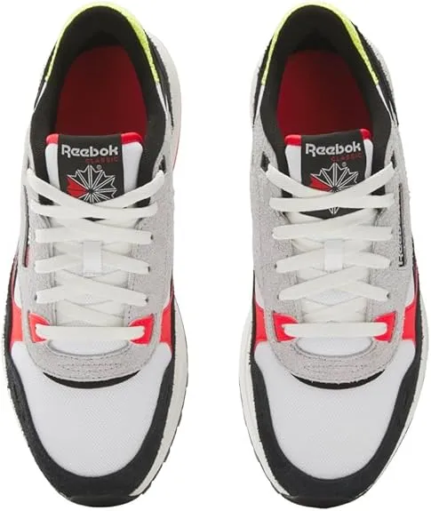 Reebok Unisex-Adult Classic Leather 2400 Sneaker